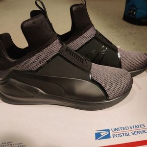 PUMA women's fierce knit cross trainer